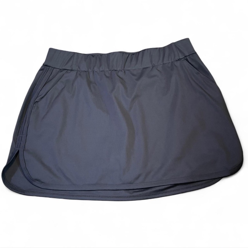 Women’s Columbia blue mini skirt